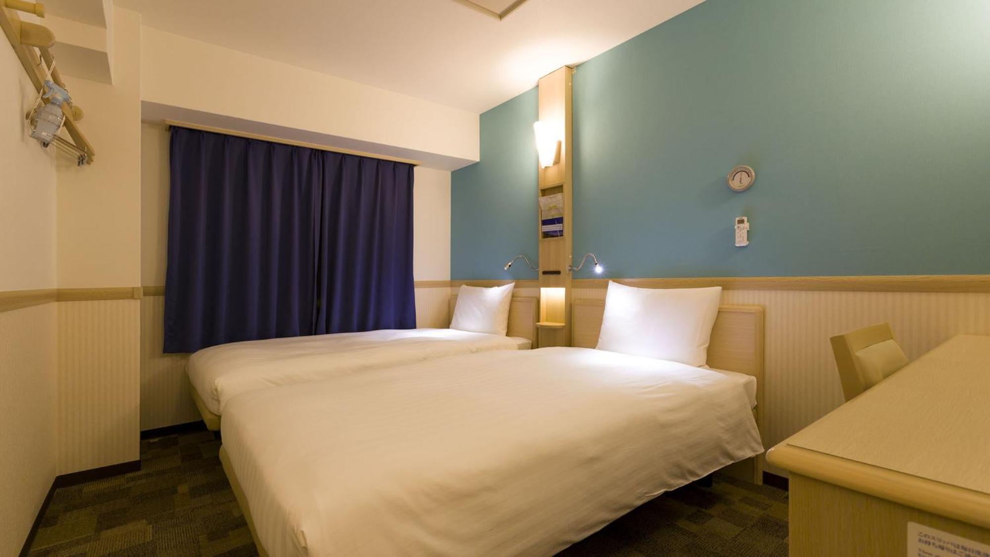 Toyoko Inn Osaka Kadoma-Shi Ekimae Moriguchi Room photo