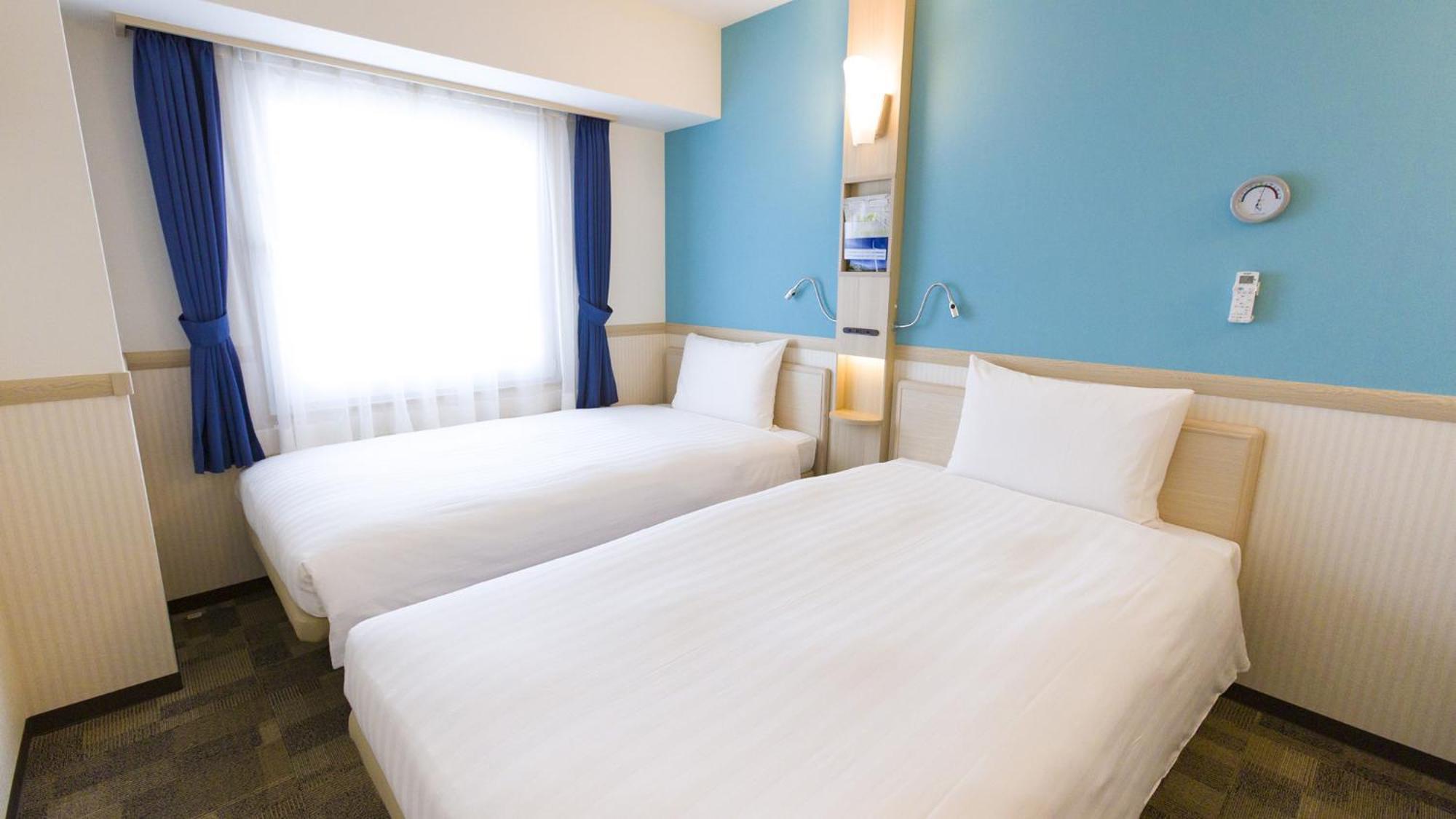 Toyoko Inn Osaka Kadoma-Shi Ekimae Moriguchi Room photo